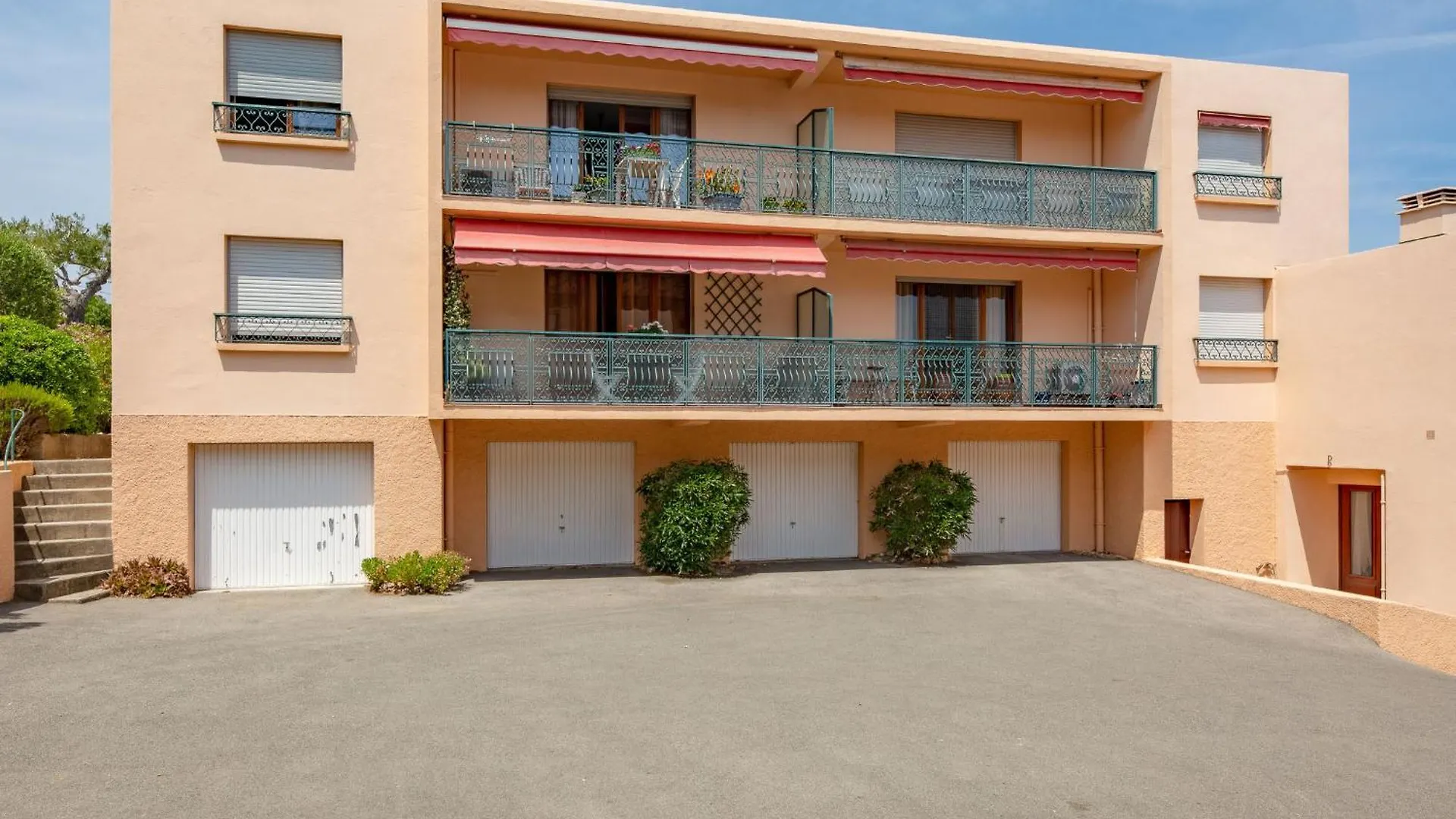 Apartment Les Mimosas-1 By Interhome Saint Aygulf